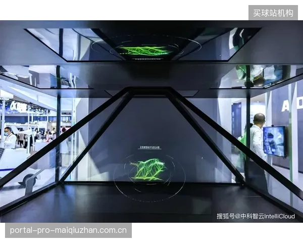 物理世界的数字化镜像：智慧场馆正通过提供实时数据接口，允许赞助商在现场开展更具互动性的营销活动